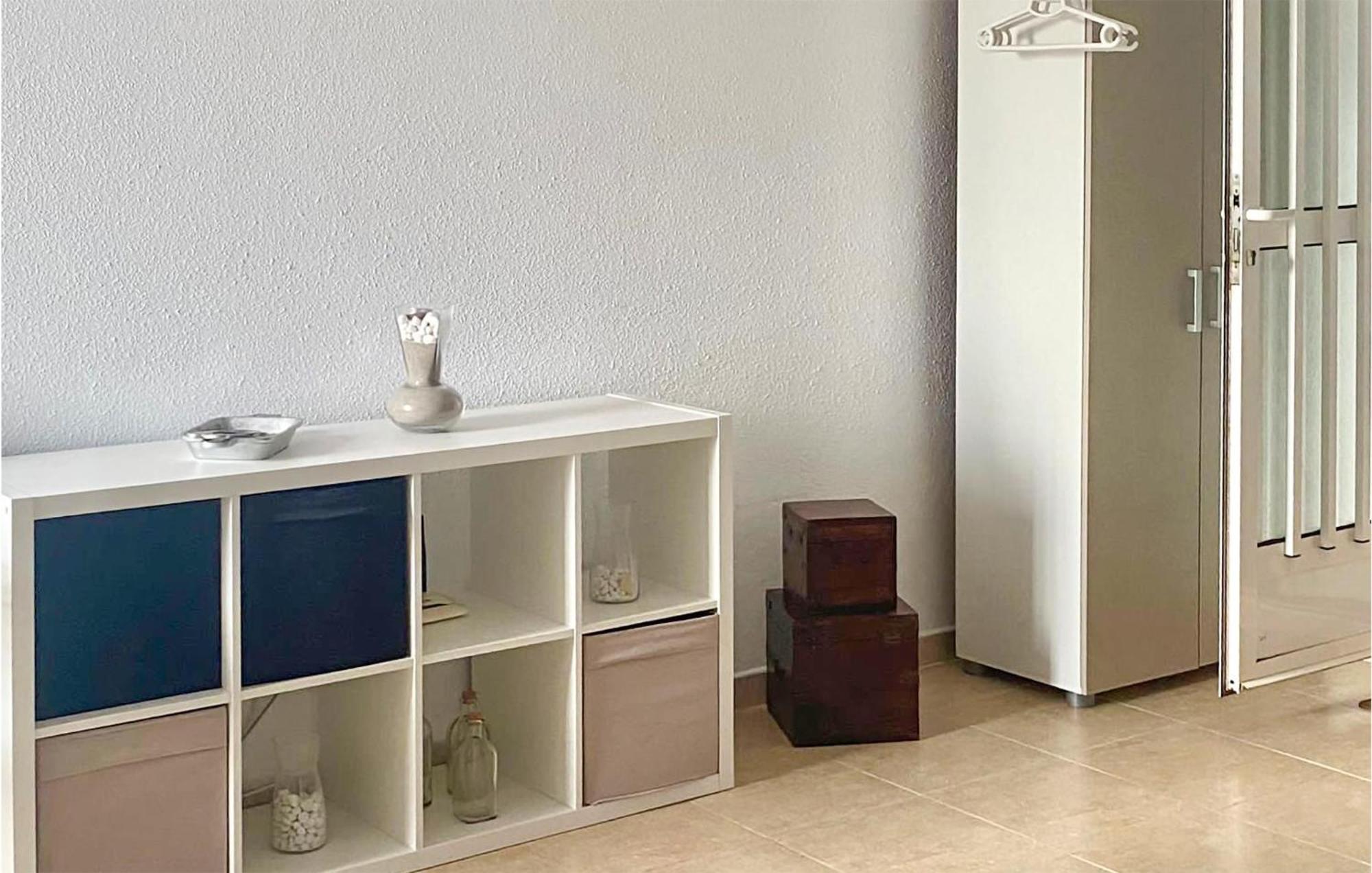 Cozy Apartment In Los Alcazares With Wifi Extérieur photo